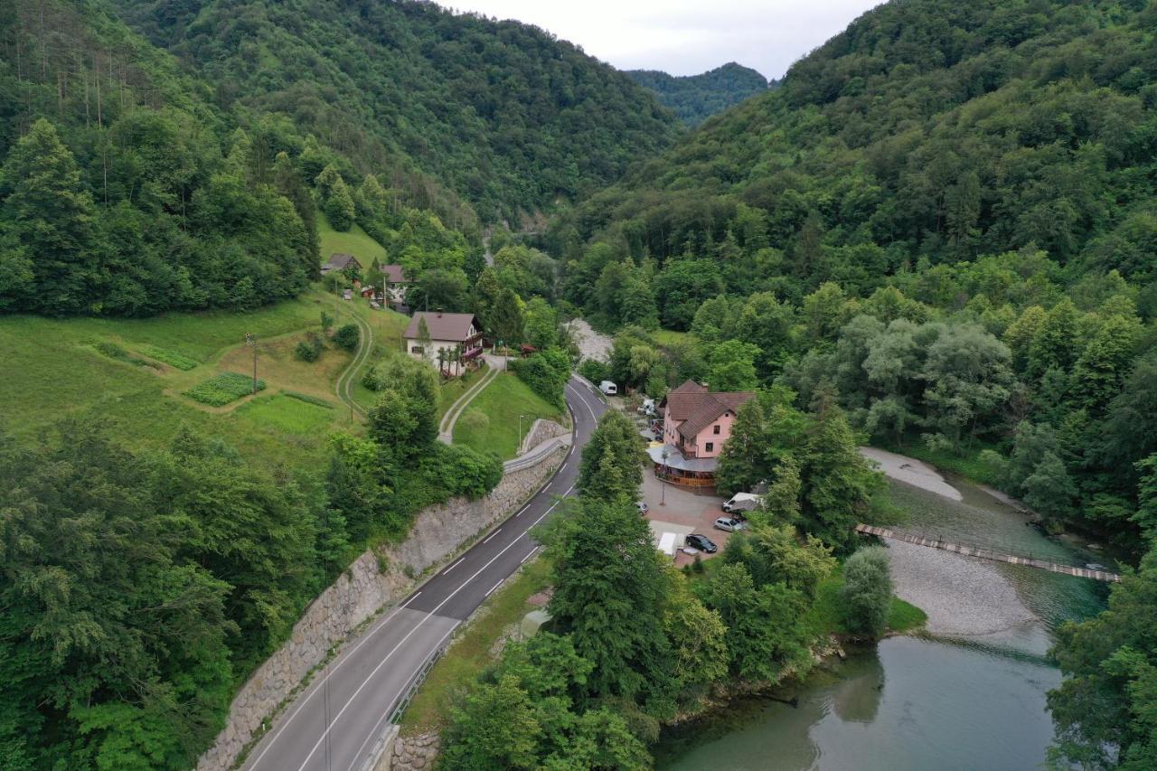 Bed and Breakfast Okrepcevalnica Kurn'K Cerkno Exterior foto