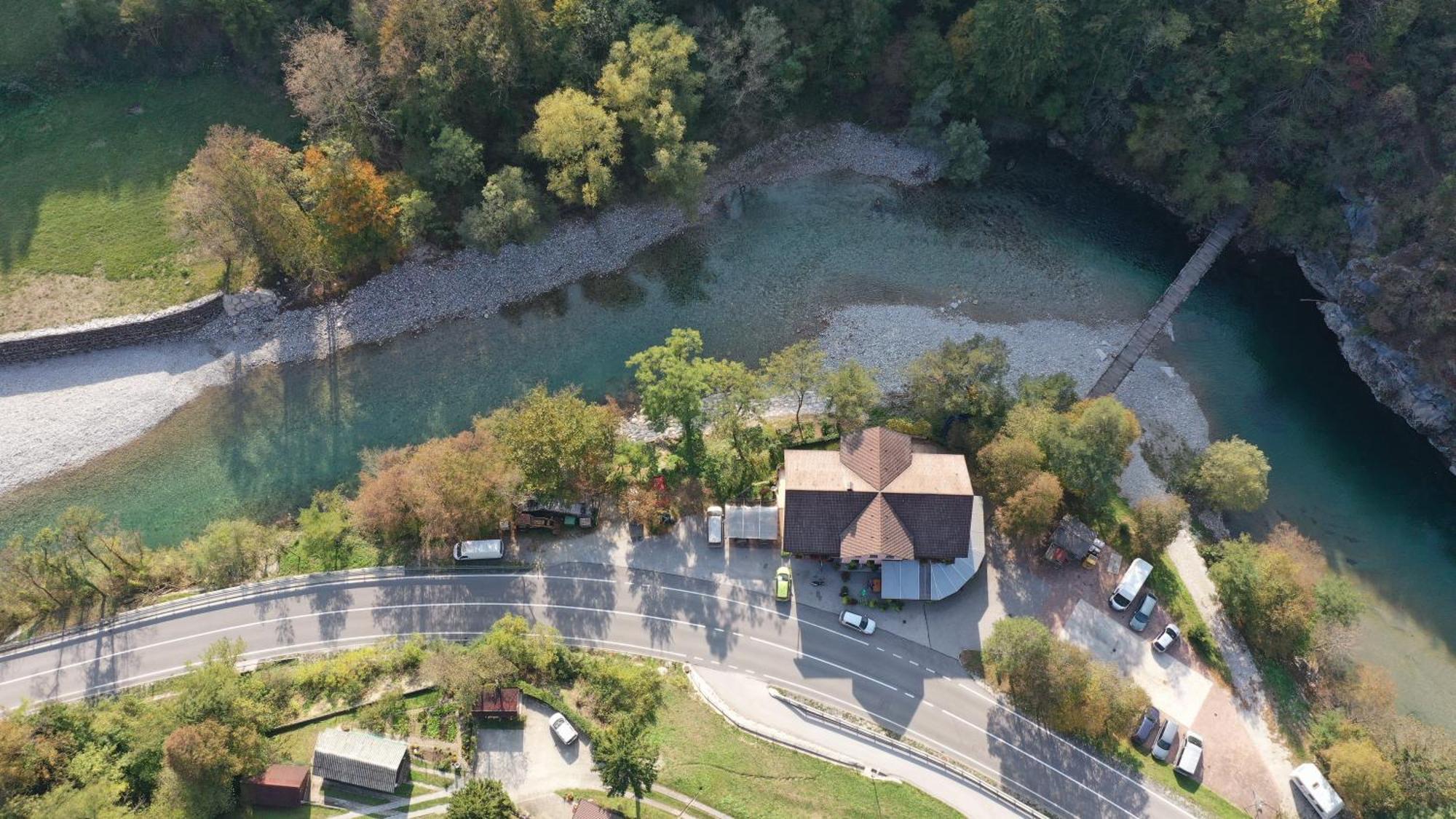 Bed and Breakfast Okrepcevalnica Kurn'K Cerkno Exterior foto