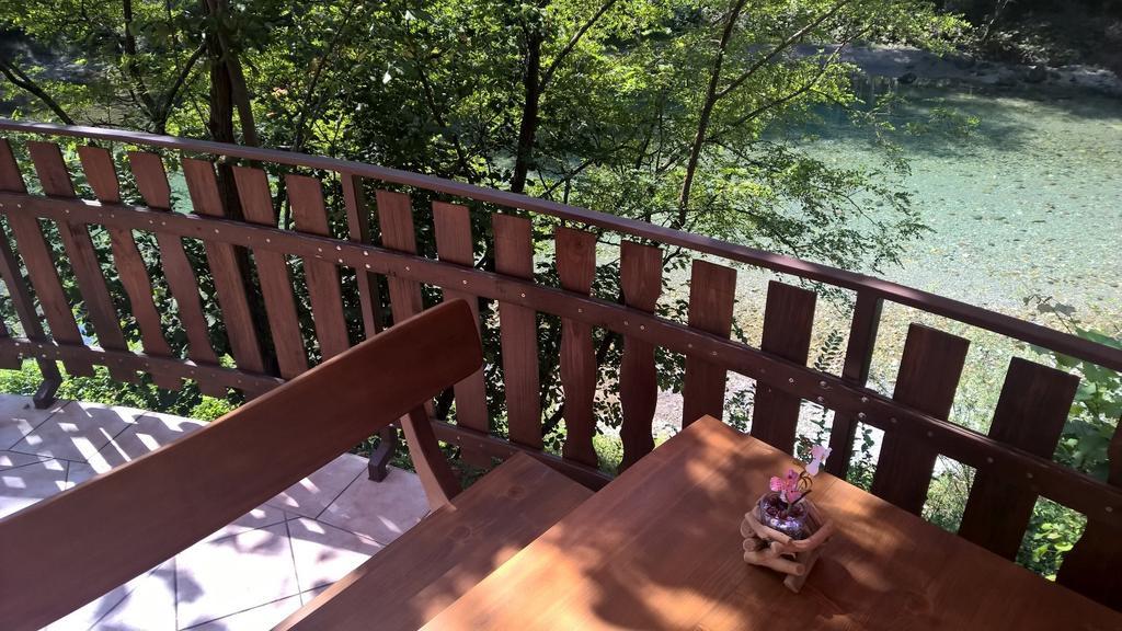 Bed and Breakfast Okrepcevalnica Kurn'K Cerkno Exterior foto